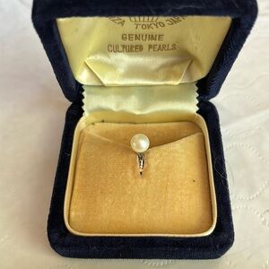 Cultured Pearl Men’s Tie Tack